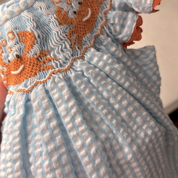 Smocked Seersucker Ruffle Crab Bloomer Set 6m - Picture 5 of 5